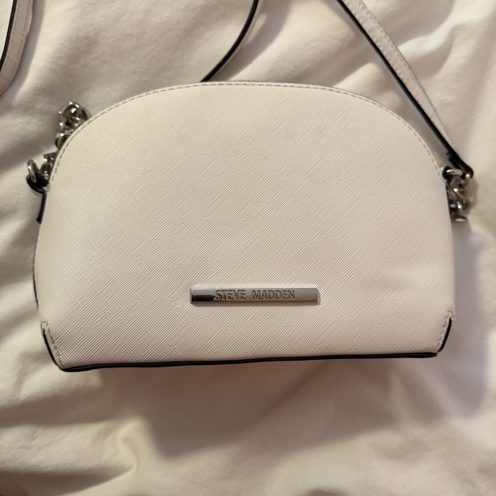 Steve Madden Elegant Creamy White Crossbody Bag